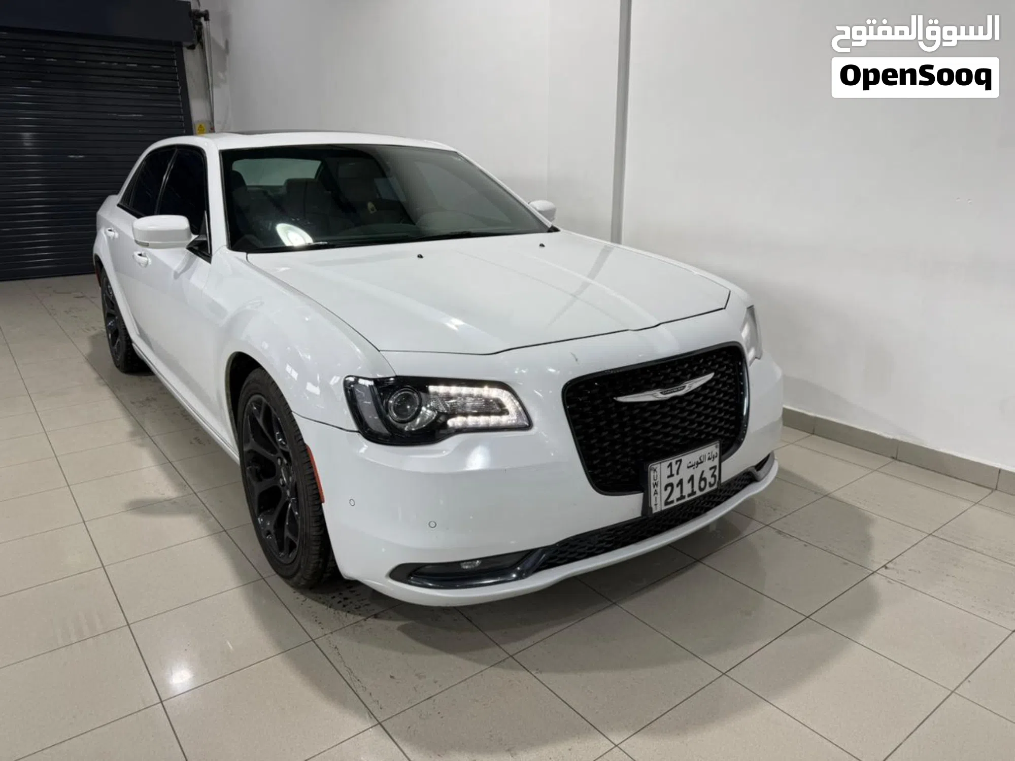 كرايسلر 300S V6 موديل 2020 – 103 ألف كم - image 1