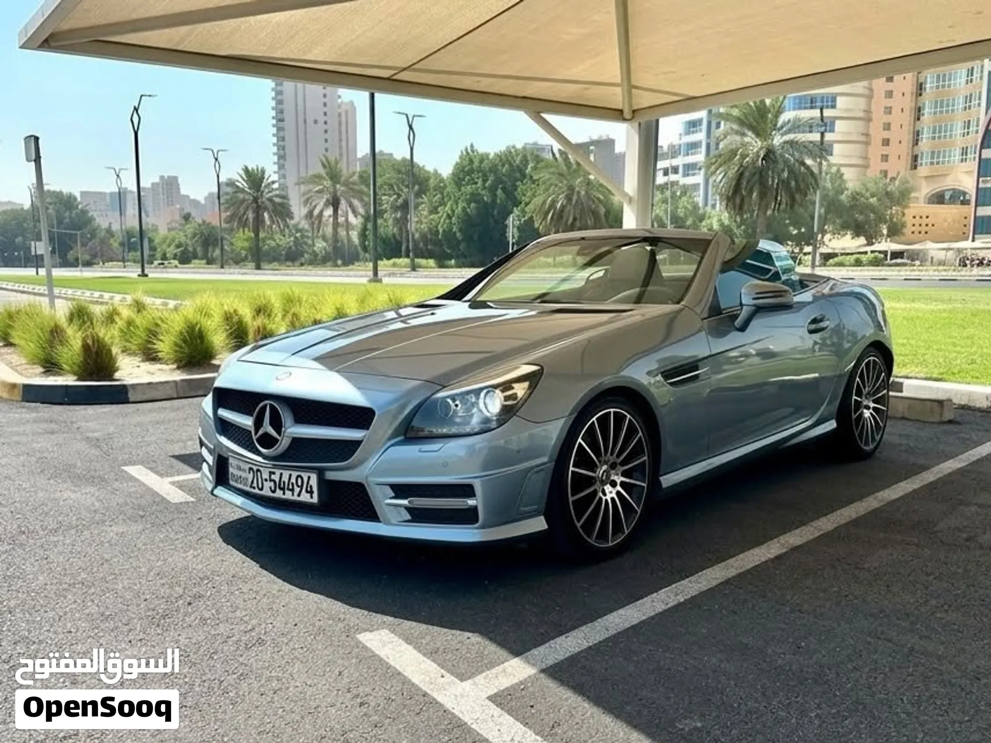 مرسيدس بنز SLK200 موديل 2012 كشف كامل المواصفات - وارد الوكالة بحالة ممتازة - image 1
