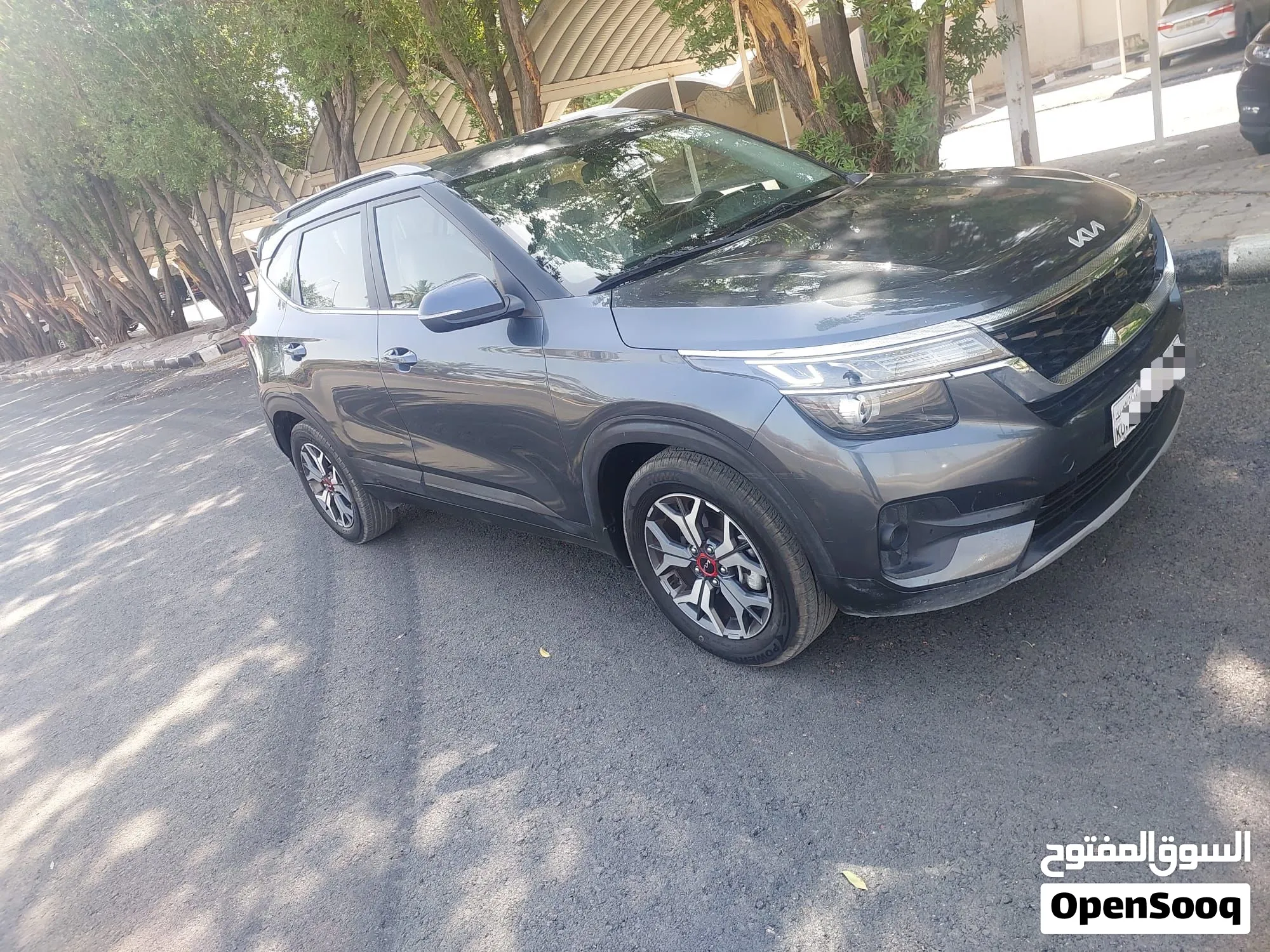 كيا سيلتوس LX موديل 2022 خليجي 1.6L رمادي تأمين شامل أقساط وكاش - image 1