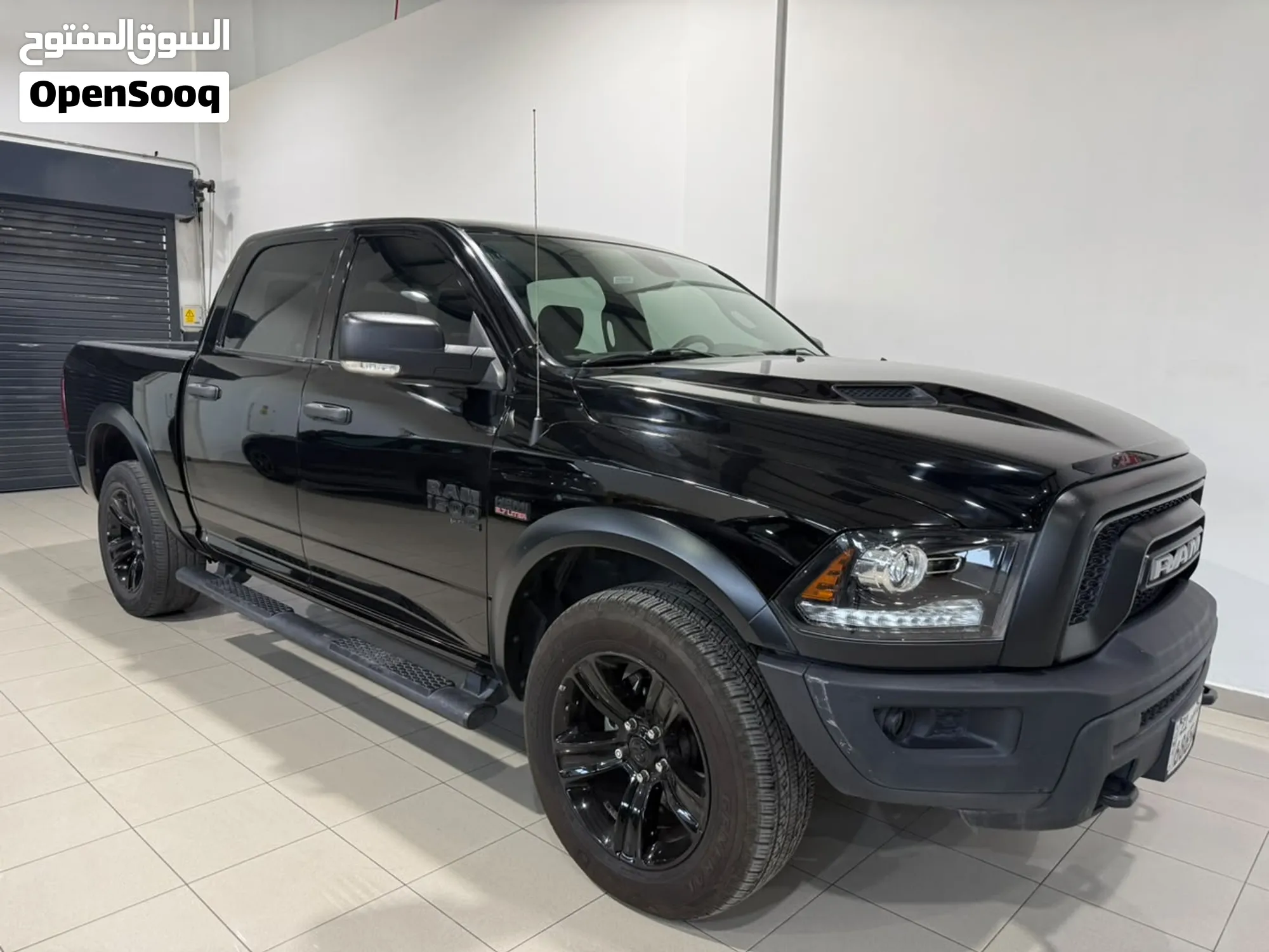 دودج رام 1500 وارلوك 4X4 موديل 2023 فل مواصفات خليجية فتحة ورادار عداد 81 ألف كاش - image 1