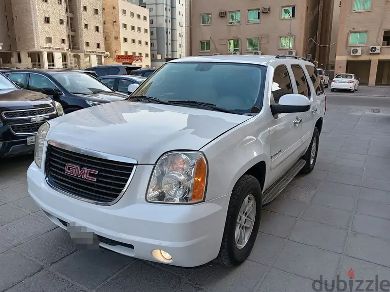جي ام سي يوكون موديل 2009 وارد بهبهاني أبيض شرط الفحص كاش - image 1