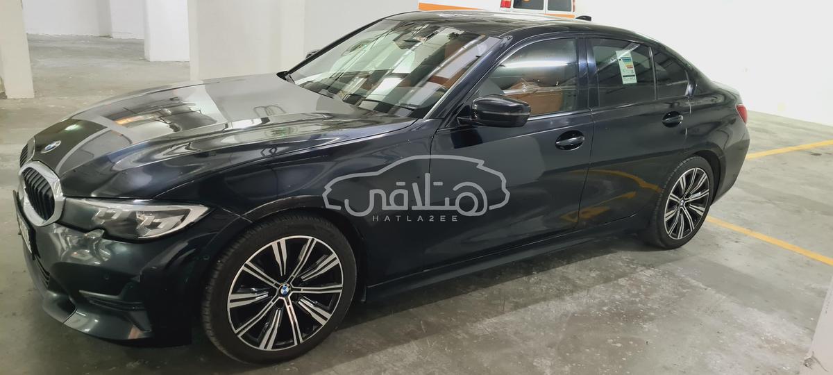 بي ام دبليو 320i موديل 2021 صبغ وكالة المالك الأول تأمين شامل فتحة وجلد كاش - image 1