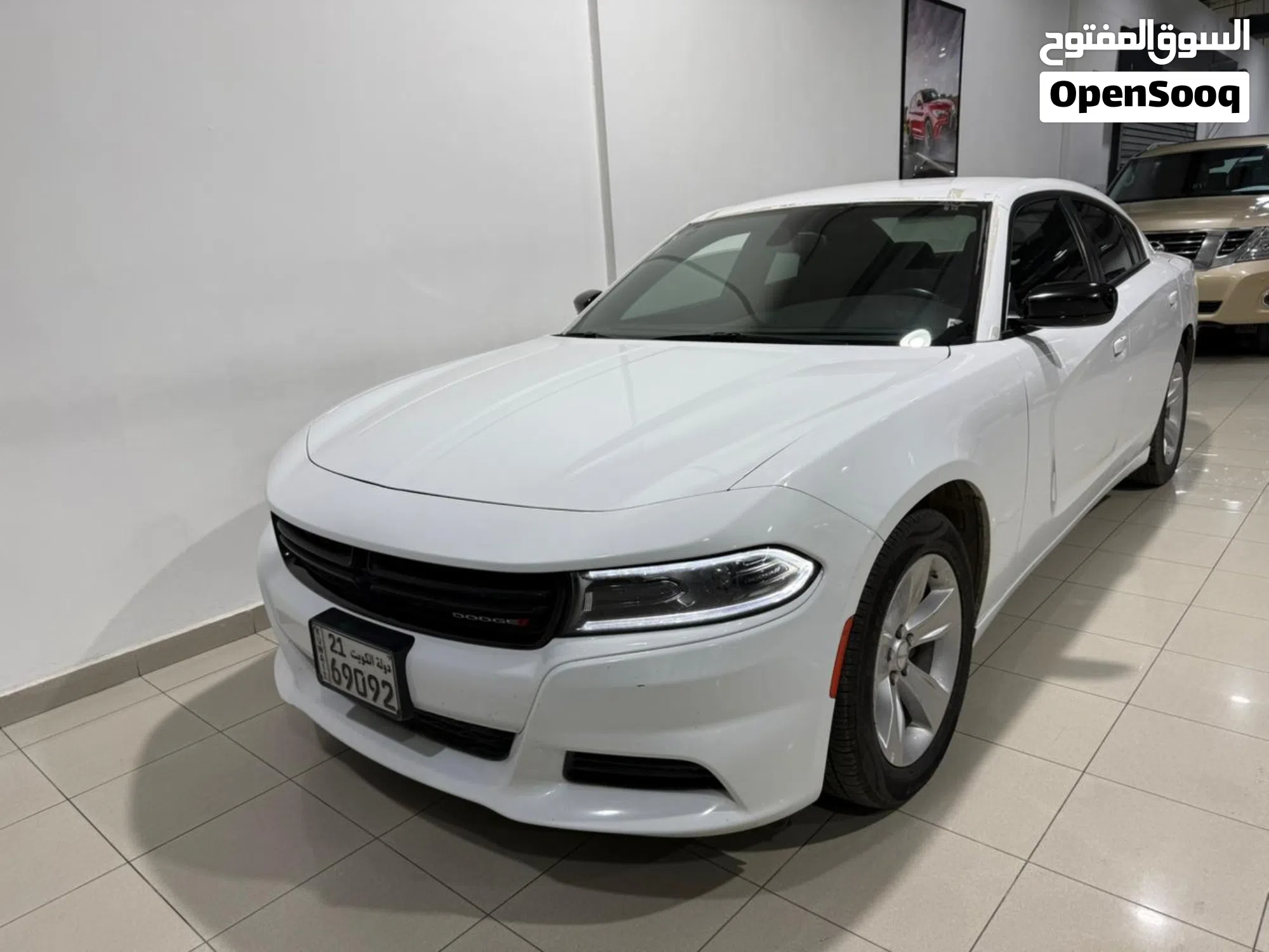 دودج تشارجر SXT 2023 مستعملة للبيع في الكويت – 71,936 كم - image 1