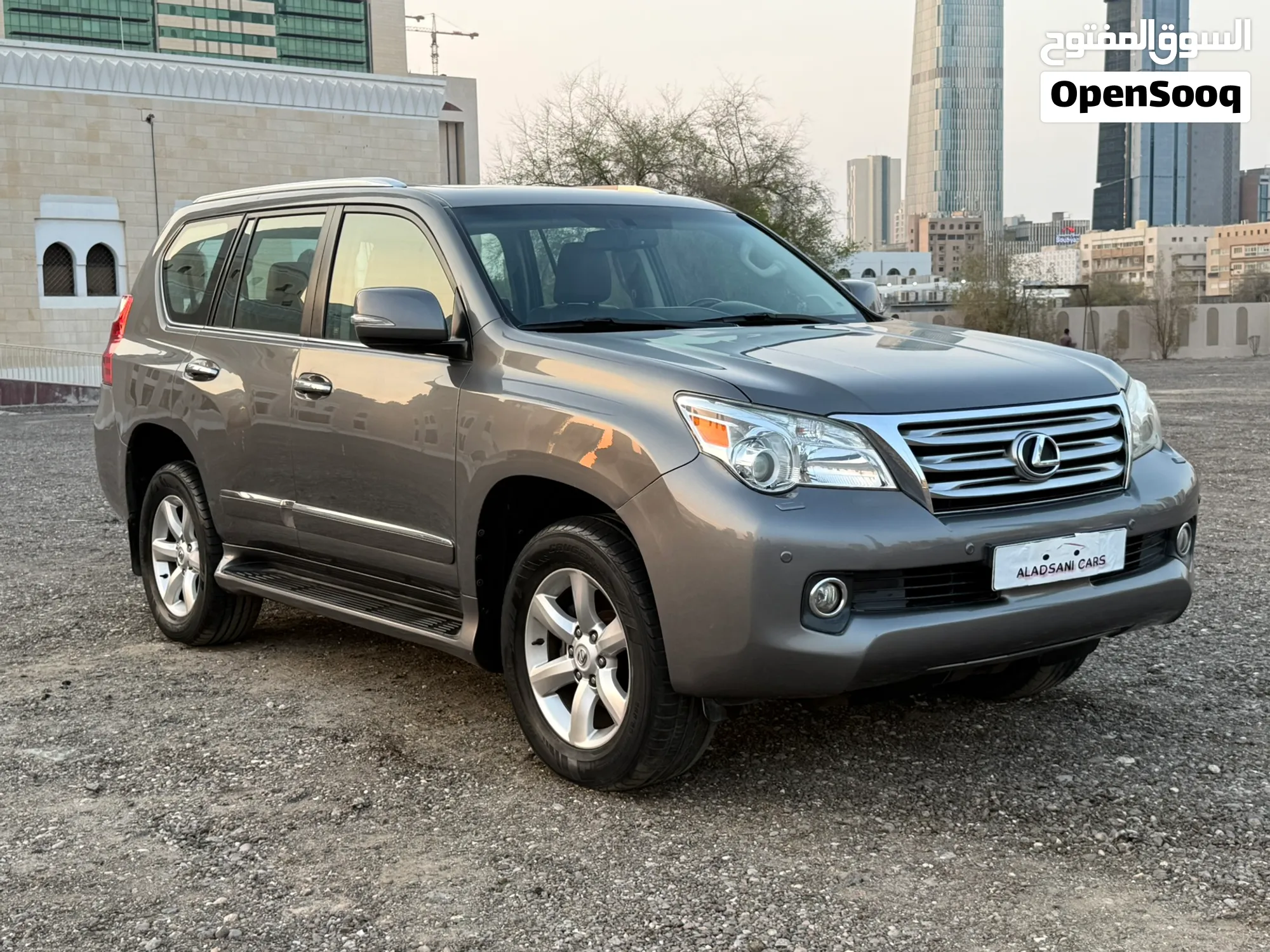لكزس GX460 موديل 2010 Luxury الدرجة الأولى الساير - بحالة ممتازة - image 1