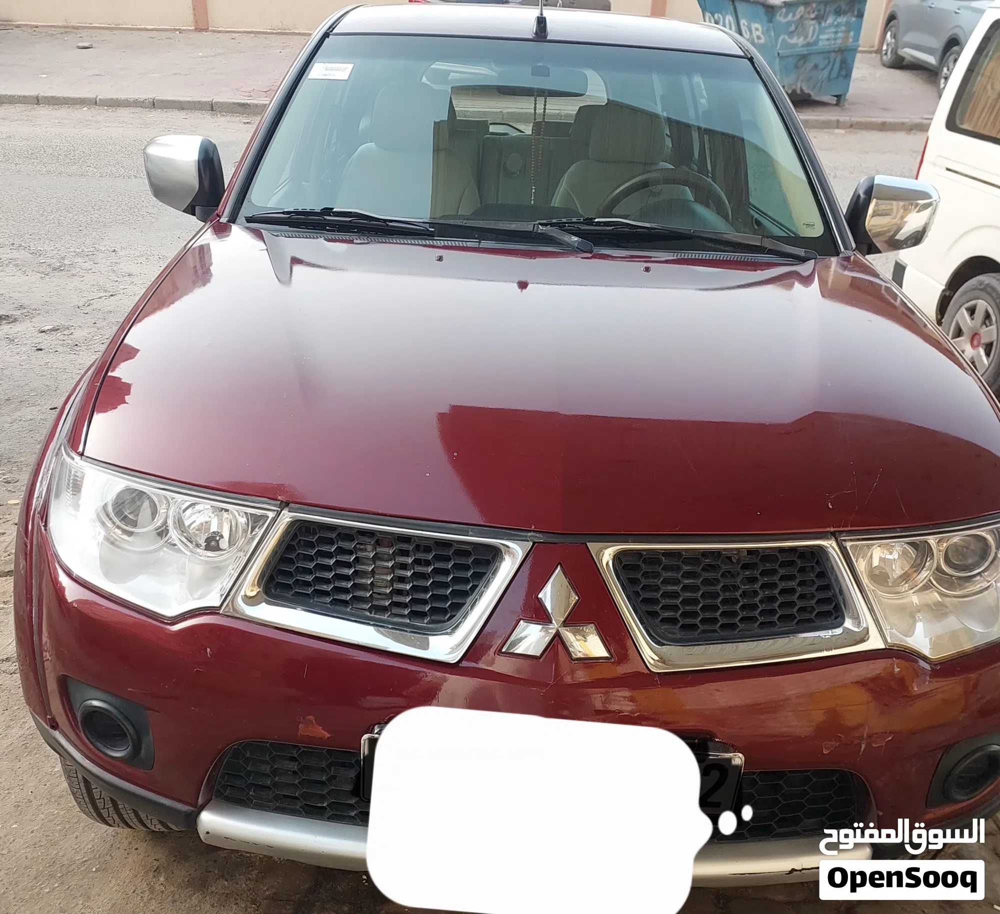 2012 Mitsubishi Pajero Sport Lowline – 7-Seater – Ready to Use - image 1