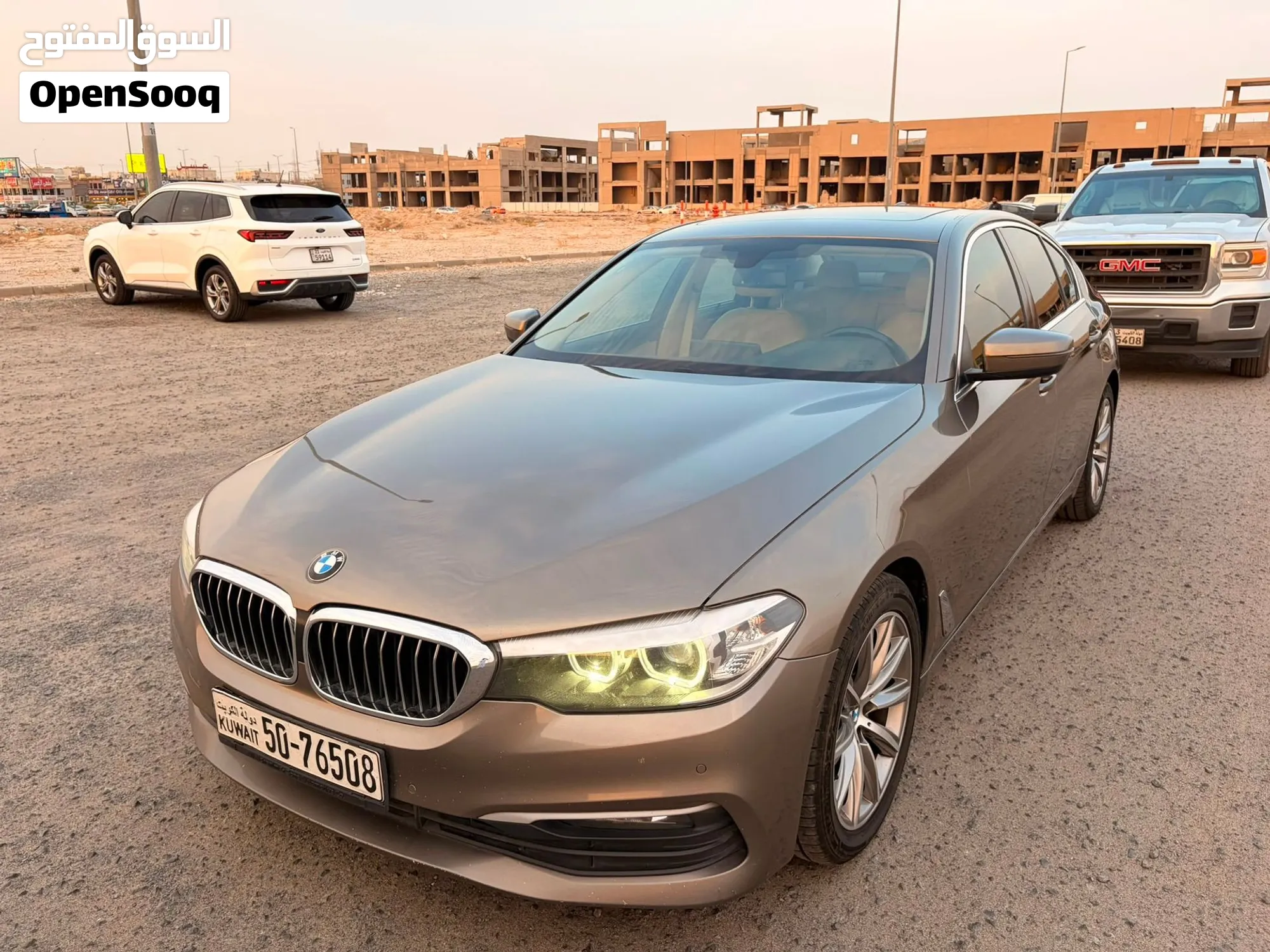 بي إم دبليو الفئة 5 520 موديل 2019 مستعملة – مواصفات خليجية - image 1