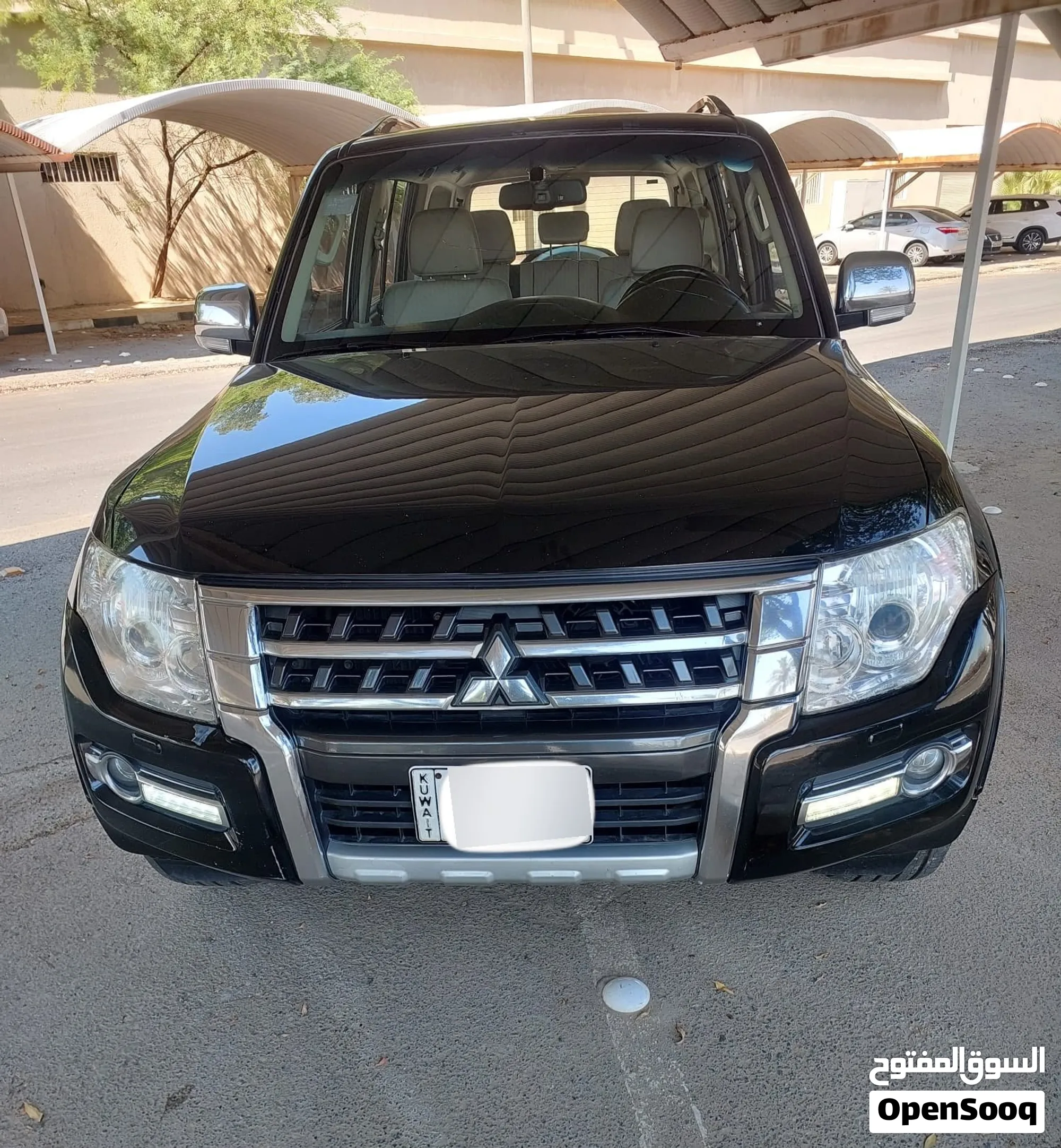 ميتسوبيشي باجيرو GLS 2020 فل اوبشن - بحالة ممتازة - image 1