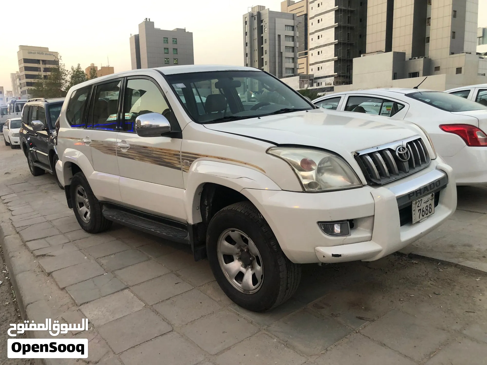 تويوتا برادو TXL 2003 مستعملة للبيع في الكويت - image 1