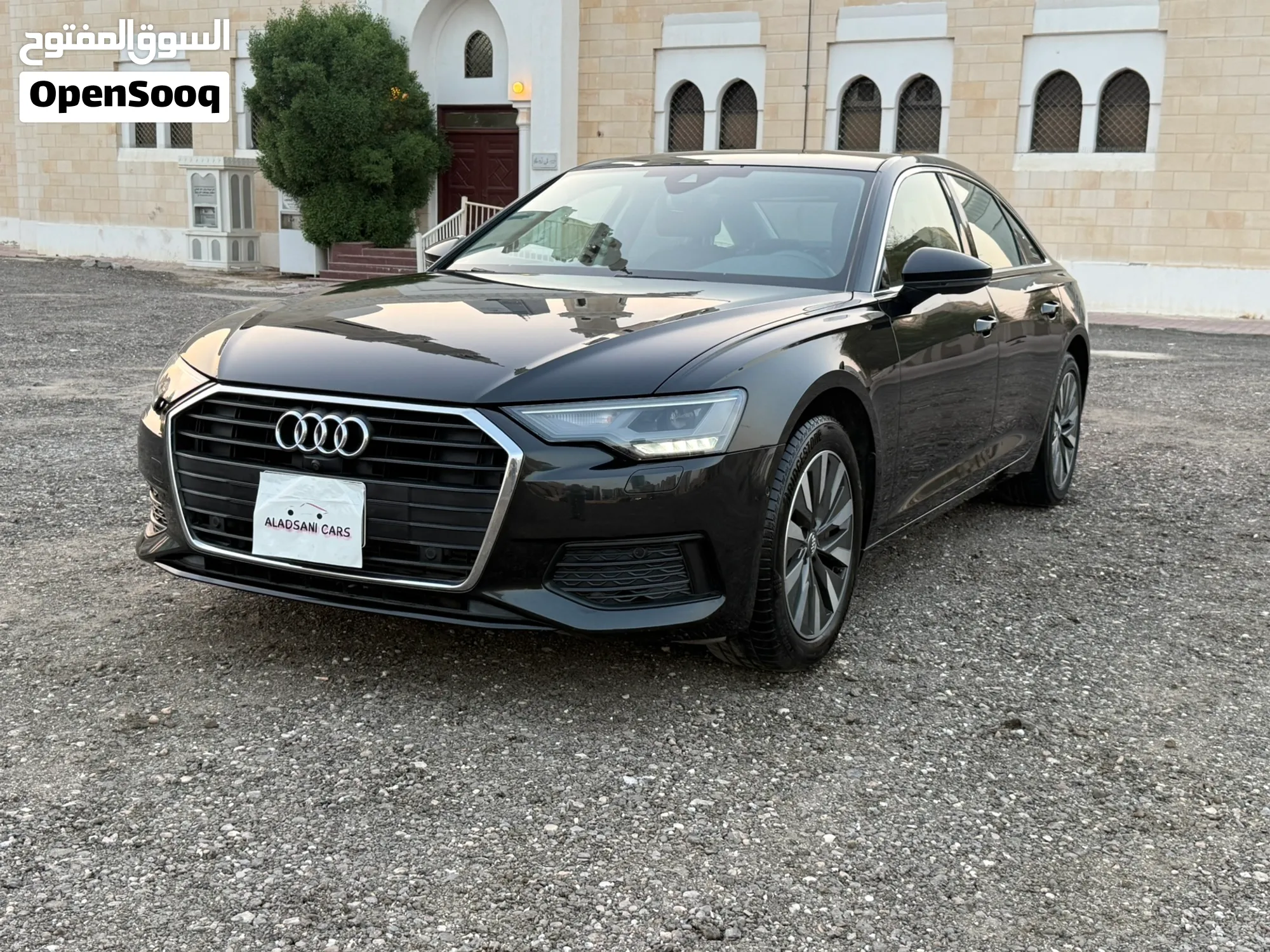 أودي A6 موديل 2020 عداد 92 الف كم بحالة ممتازة وارد الوكالة - image 1