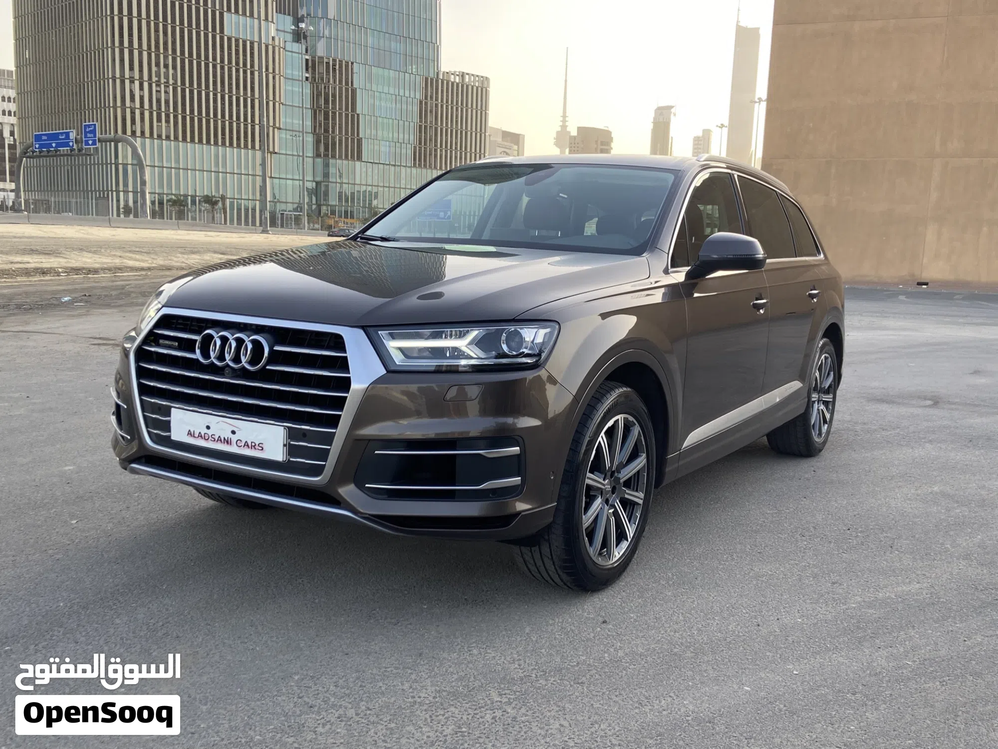 أودي Q7 S-Line موديل 2017 وارد الغانم سيرفس وكالة منتظم - image 1