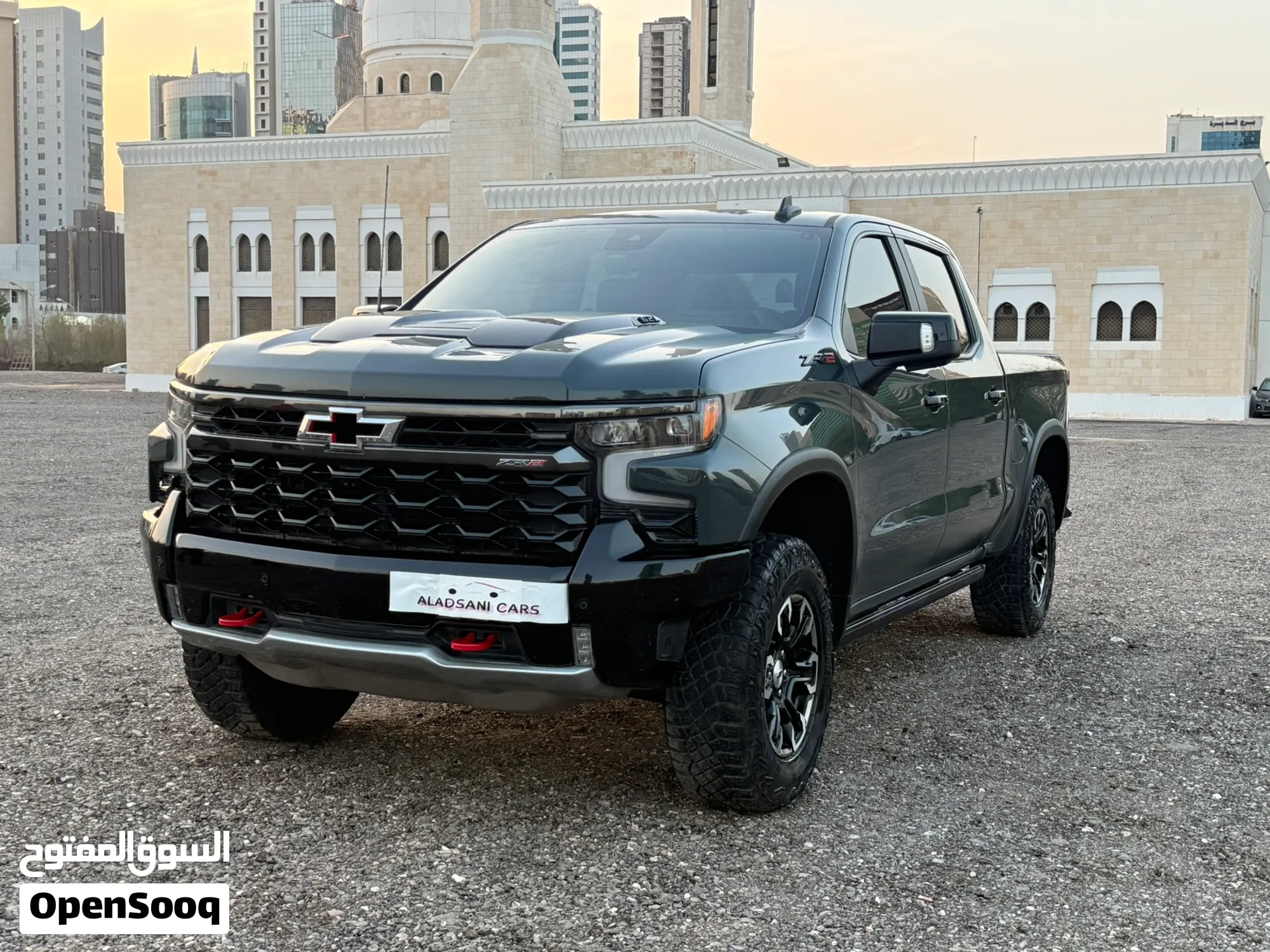 شيفروليه سلفرادو ZR2 موديل 2025 وارد الغانم كامل المواصفات صبغ وكالة - image 1