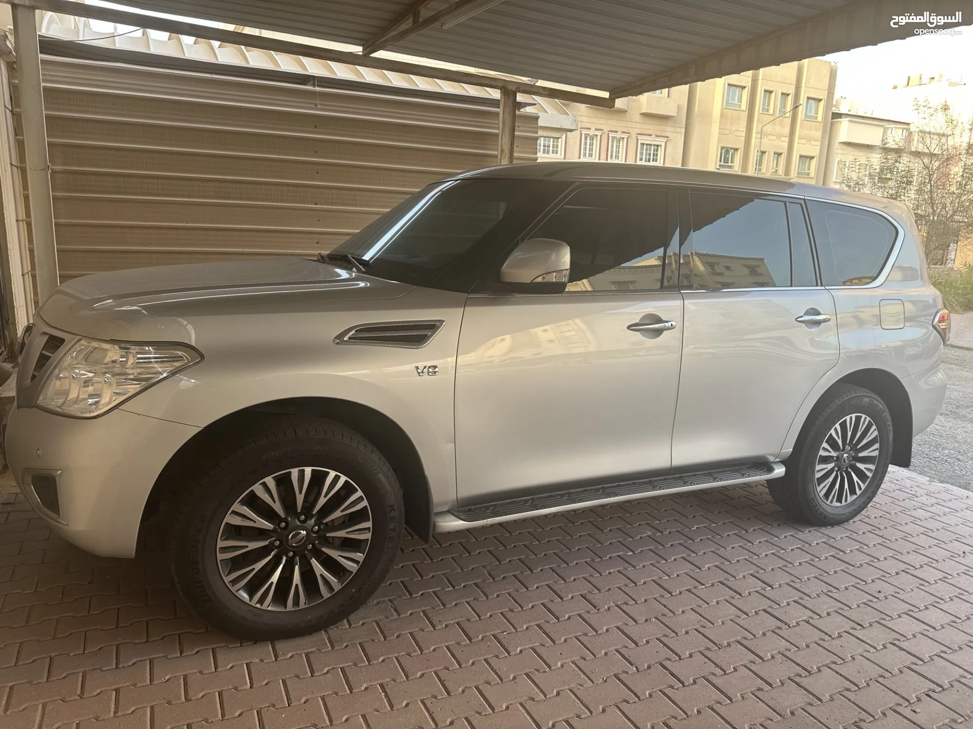 نيسان باترول SE موديل 2014 V8 – صبغ وكالة كامل – نظيف جداً للبيع في الفروانية - image 1