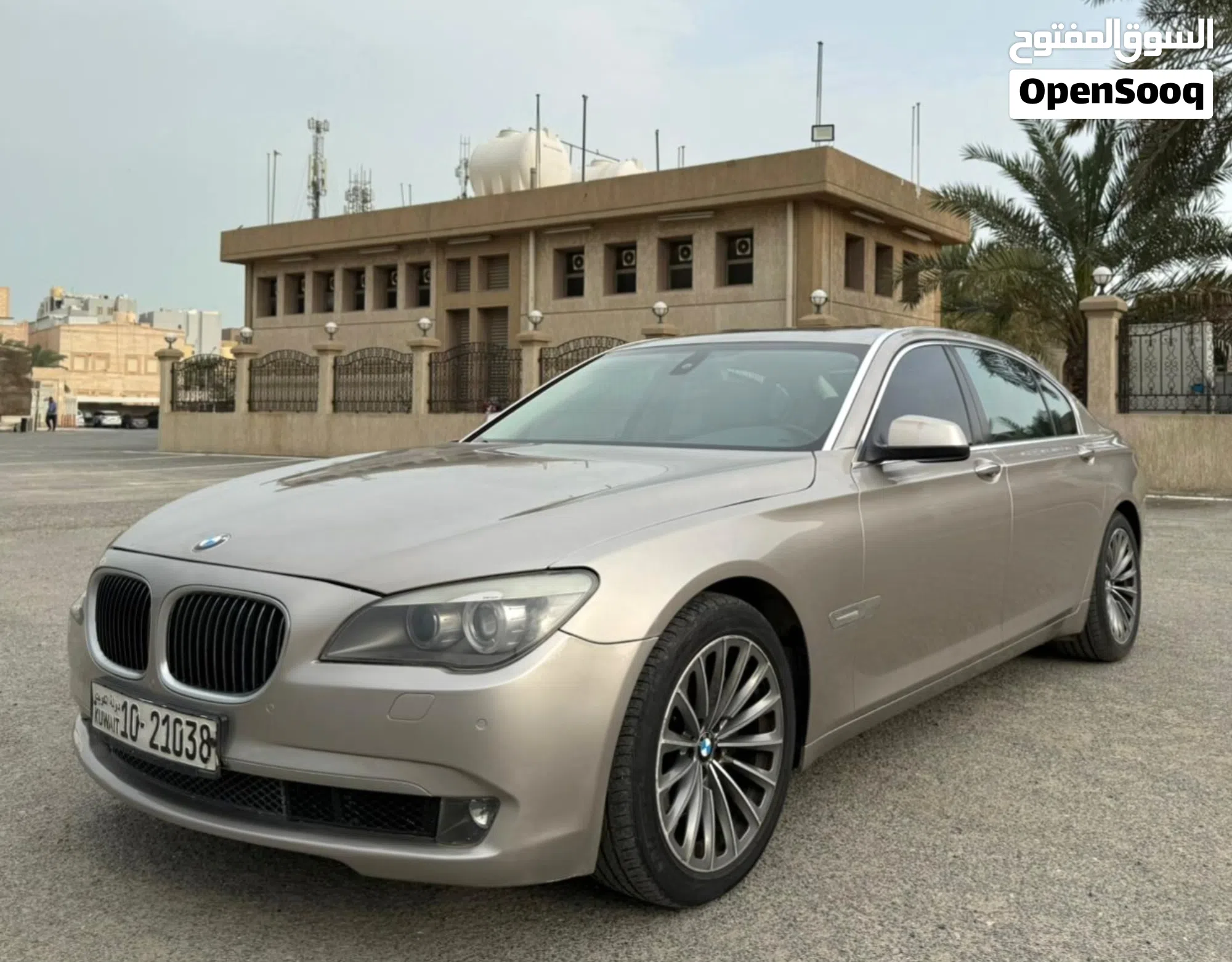 بي ام دبليو 740LI موديل 2011 وارد الغانم في الرميثية - image 1